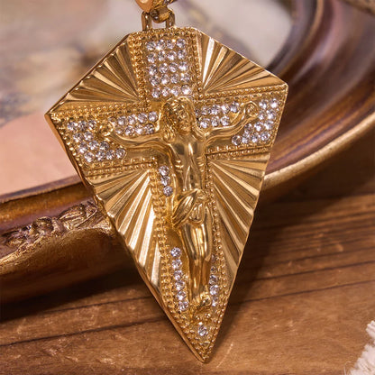 Radiant Sunburst Diamond Crucifix Necklace: Emblemat Odkupieńczego Niebiańskiego Światła